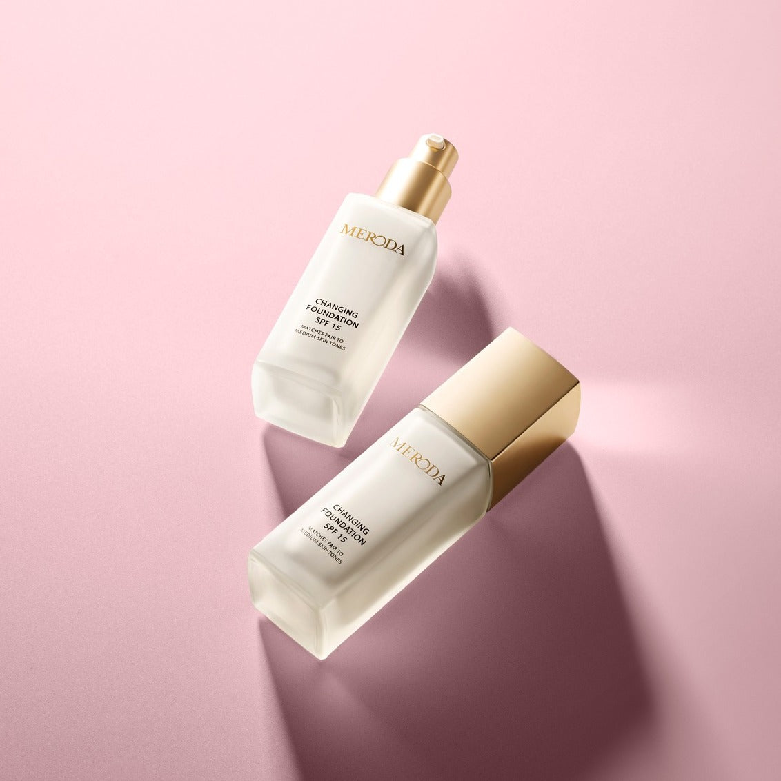 Slika proizvoda MERODA Changing Foundatin SPF15 - prilagođavajući puder za lice iz online apoteke Moja Farmacija - BIH