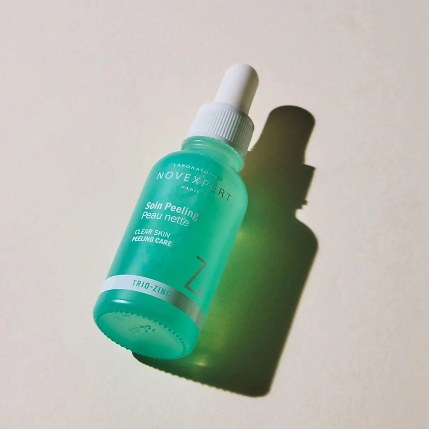 Slika proizvoda NOVEXPERT Trio Zinc njegujući piling 30ml iz online apoteke Moja Farmacija - BIH