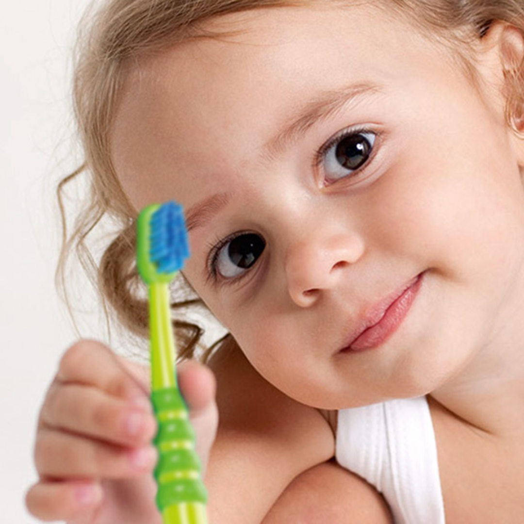 Slika proizvoda CURAPROX Četkica za zube CS baby 4260 iz online apoteke Moja Farmacija - BIH