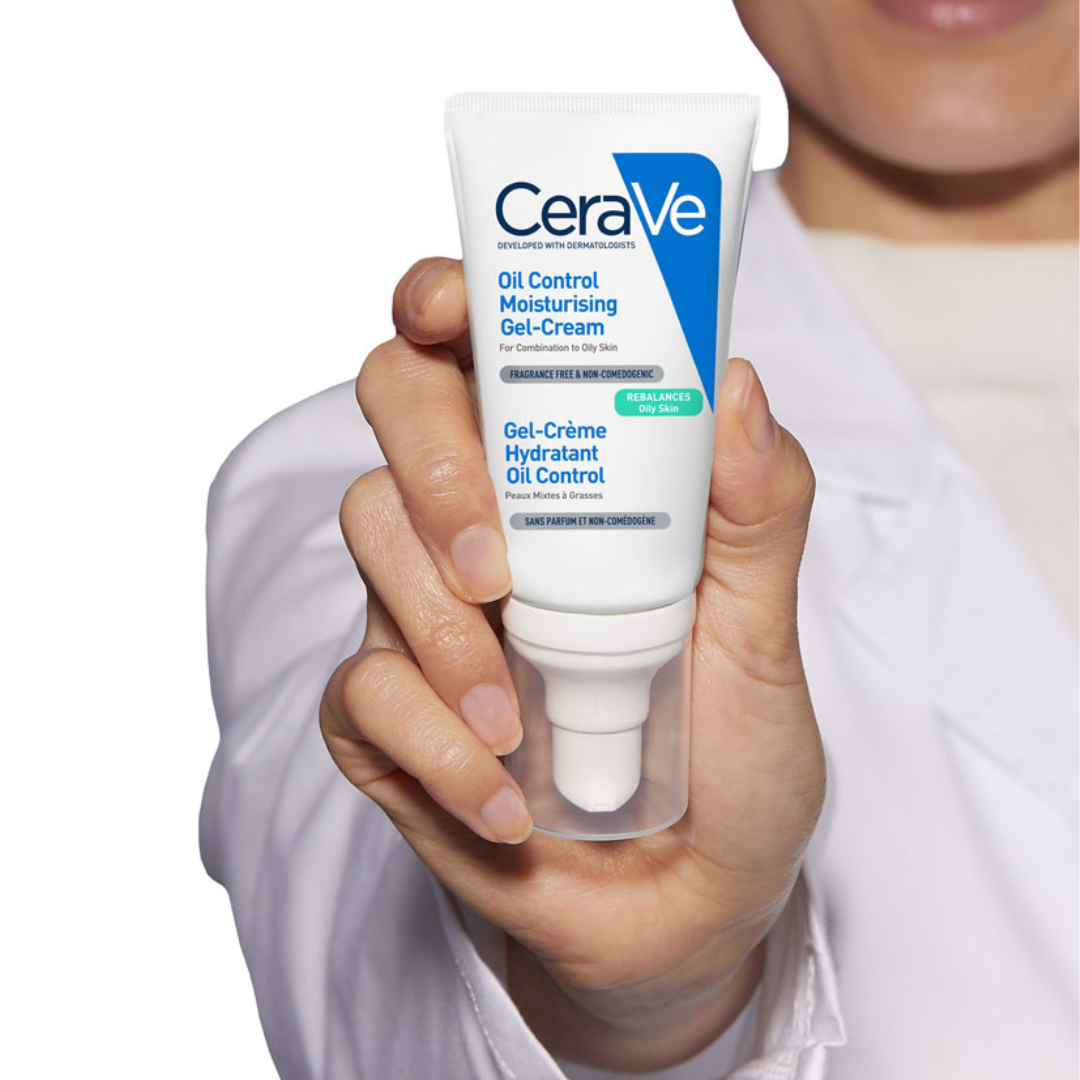 Slika proizvoda CeraVe Oil Control hidratantna gel krema za masnu kožu 52ml iz online apoteke Moja Farmacija - BIH